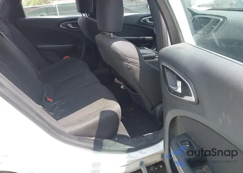 2015 Chrysler 200 Limited from USA, damaged, VIN 1C3CCCAB0FN755901